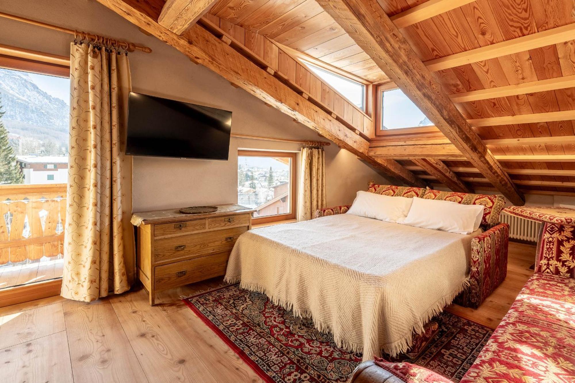 Cortina Lodge Cortina d'Ampezzo Exterior foto